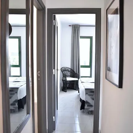 Holyhome 204 Apartman *